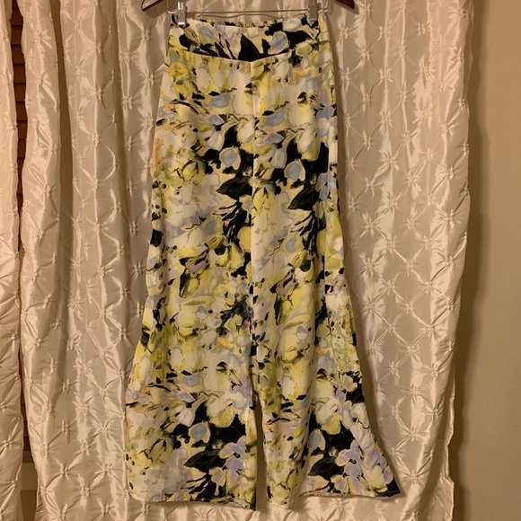 Bar III Yellow Floral Wide Leg Boho Palazzo Pants - Picture 3 of 12